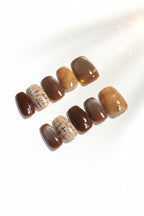 Coral Amber（珊瑚琥珀橘）