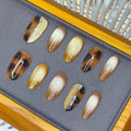 Royal Amber Diamond (皇家琥珀流鑽)