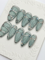 Jade Silver Light(碧玉銀光)