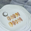 Ivory Diamond Lace (象牙白蕾絲鑽)