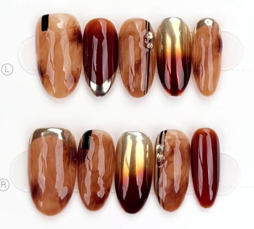 Luxury Quartz (奢華金茶晶)